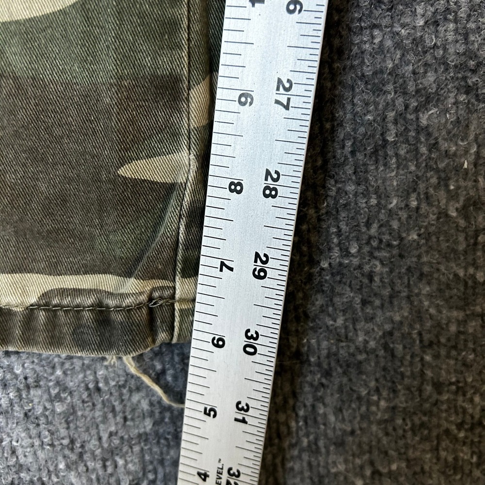 Wrangler Cargo Pants Mens Size 30x32 Green Camouflage Cotton Straight Leg - Picture 7 of 8